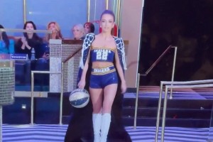 印第安納州小姐身穿凱特琳-克拉克“球衣”亮相，還挺搭