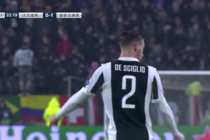 當年西媒獨家鏡頭：C羅主罰點球前后，皇馬尤文兩隊球員斗智斗勇