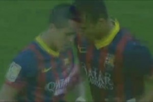 繼續整活！曼聯女網紅：我喝掉了利物浦球迷美味的淚水！