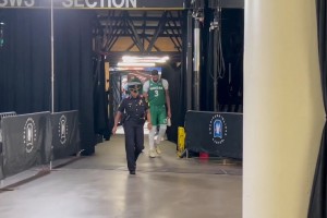 10中1正負值-20！弗拉格被衛冕冠軍上了一課，賽后落寞離場