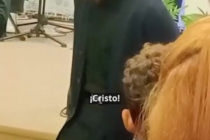 被判無罪！出獄后的阿爾維斯轉行成為赫羅納的一名牧師