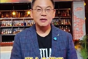 蘇群此前：里夫斯表現太炸了！這下3500萬的大合同基本沒跑了