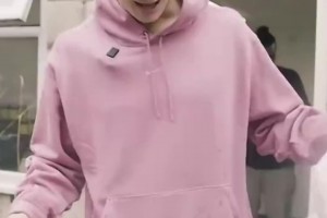 真生吃！哈蘭德一天兩杯生牛奶，飲食習慣引熱議