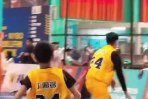 山東龍口出了個“小姚明”！11歲，身高2.03...