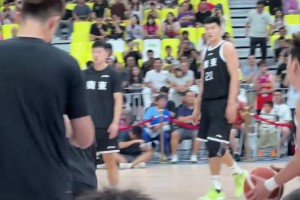 終于見到那個男人啦！