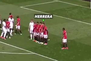 曼聯經典名場面：埃雷拉早已看穿一切，但是德赫亞卻讓他走開