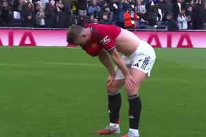 曼聯球迷：看到賽后德里赫特的不甘，真讓人心痛