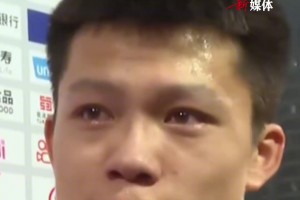 8-0川超比賽提前結束，守門員含淚哽咽：努力了！承認差距！